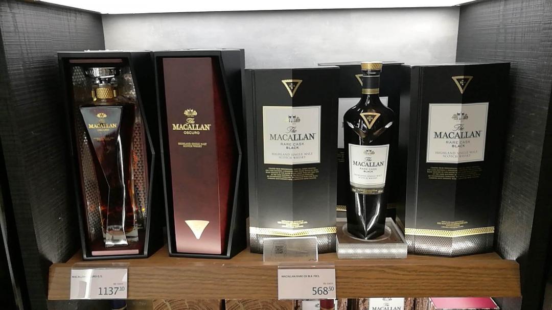 新加波机场品种还是很多啊