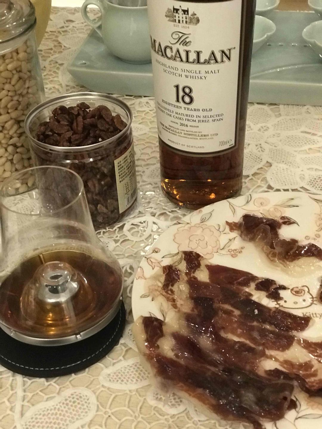 夜了，回忆将要涌来，开老麦18、至青春eighteen,Forever young ~<img src='https://sdata.whiskyworm.com/xcxpics/emoji_64.png' class='emoji' /><img src='https://sdata.whiskyworm.com/xcxpics/emoji_66.png' class='emoji' /><img src='https://sdata.whiskyworm.com/xcxpics/emoji_67.png' class='emoji' />