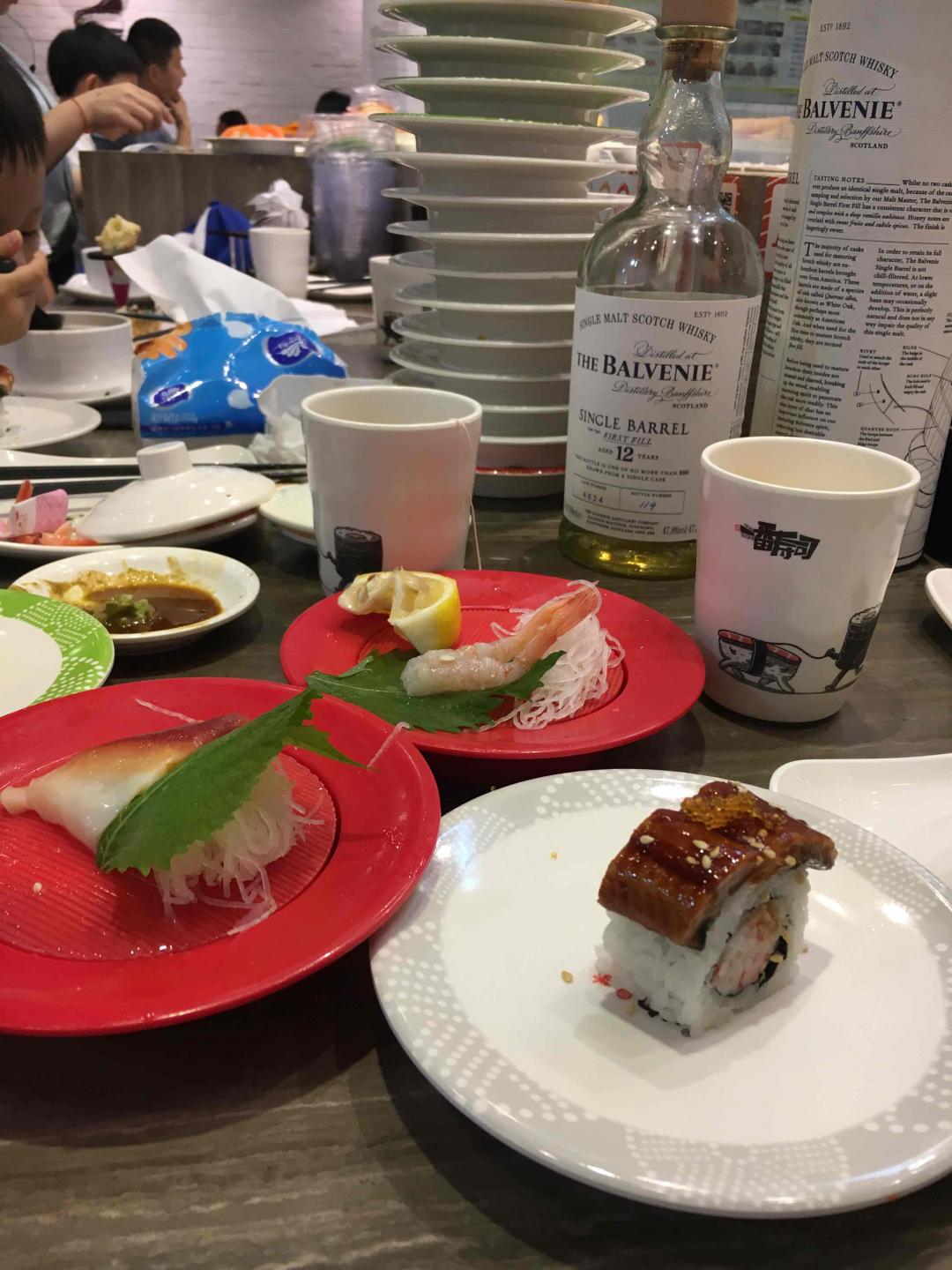 晚上有大局，中午不该喝的。但是带仔吃饭没忍住小酌一杯<img src='https://sdata.whiskyworm.com/xcxpics/emoji_44.png' class='emoji' />