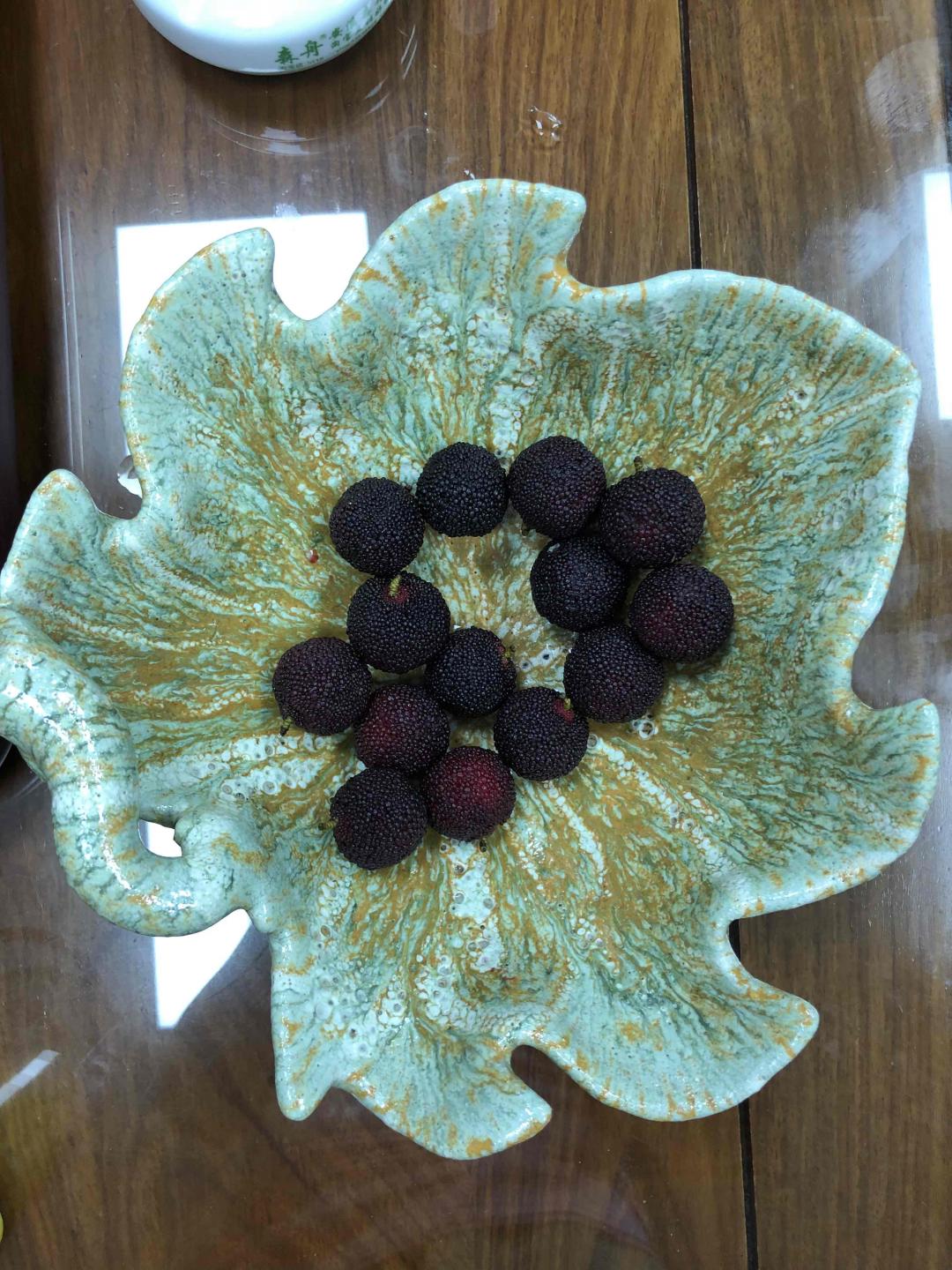 谁认得这个东西，我拿来做果盘