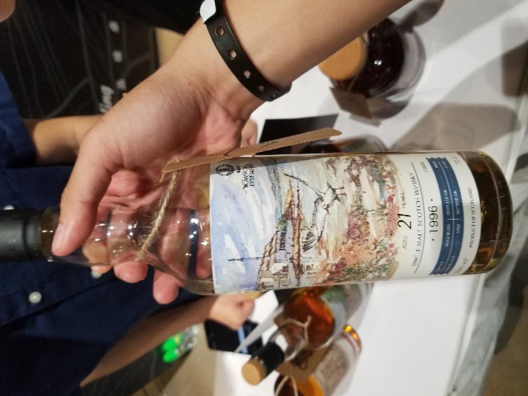 展位show账号免费喝酒虫ib，哈哈