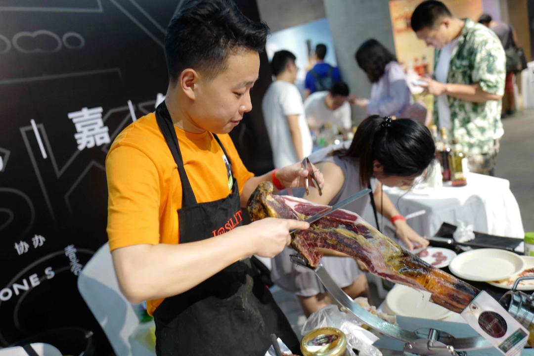 赶路过来参加深圳hey whisky