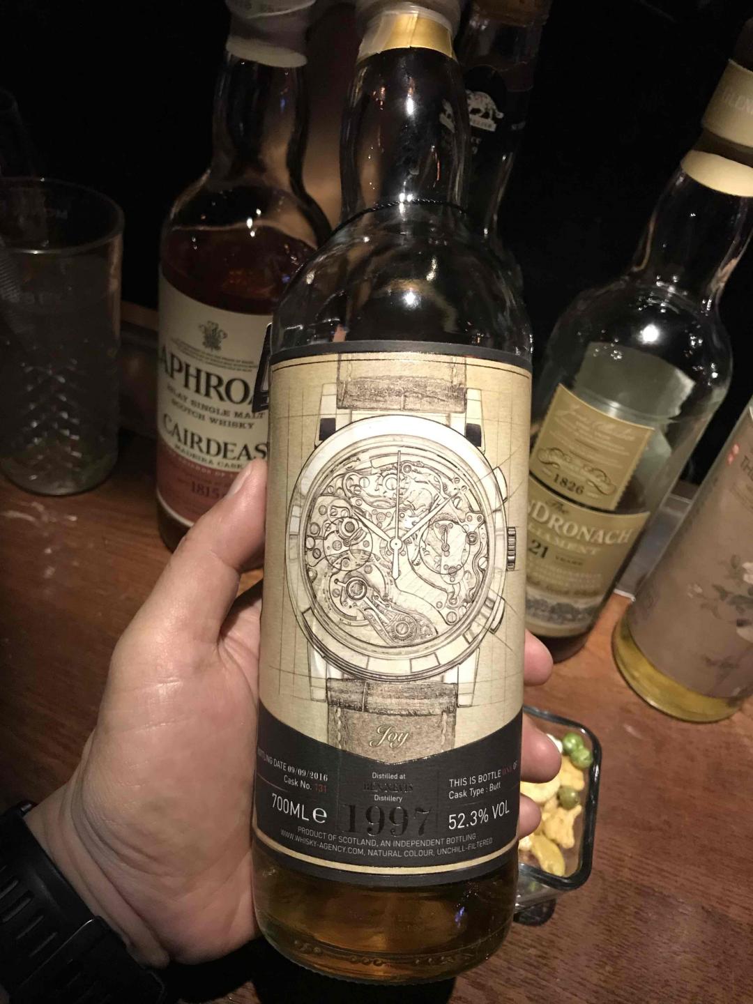 偶遇一只“小猫”