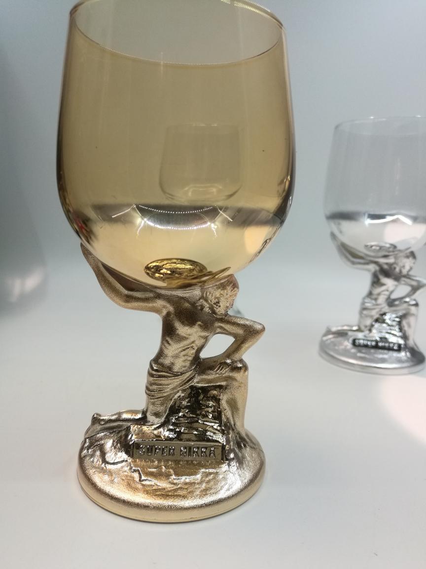 终于凑齐了一套