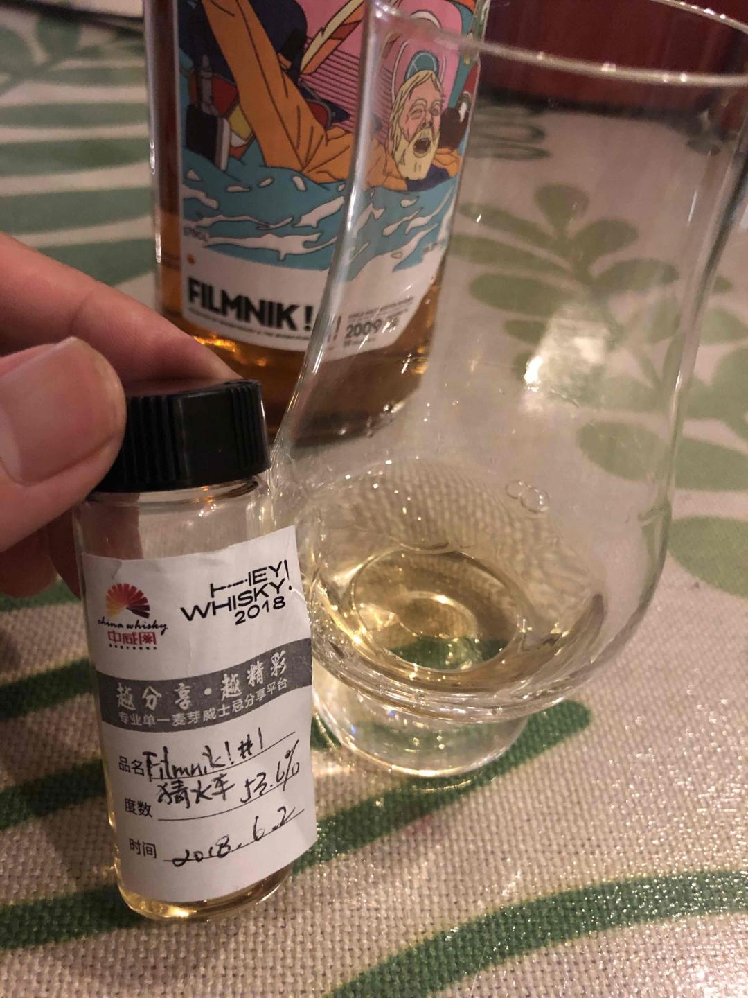 《海盗电台》终于到了！喝个《猜火车》庆祝一下，支老大选桶很棒，层次丰富！有意思的酒～
