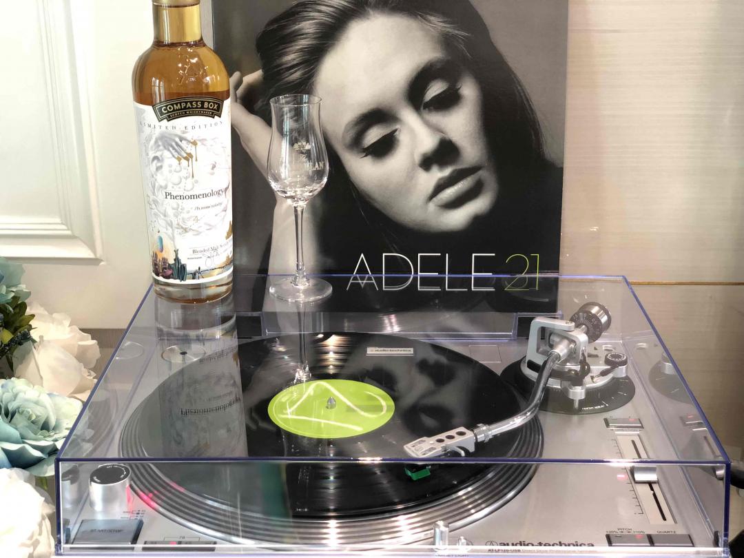 Hibiki 21 × Adele 21
