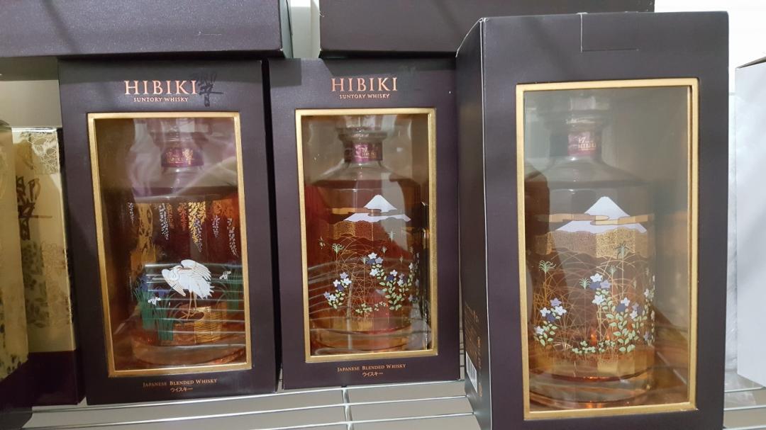 老婆不喜歡看到這些酒……只能收起來放酒庫😥😥😥