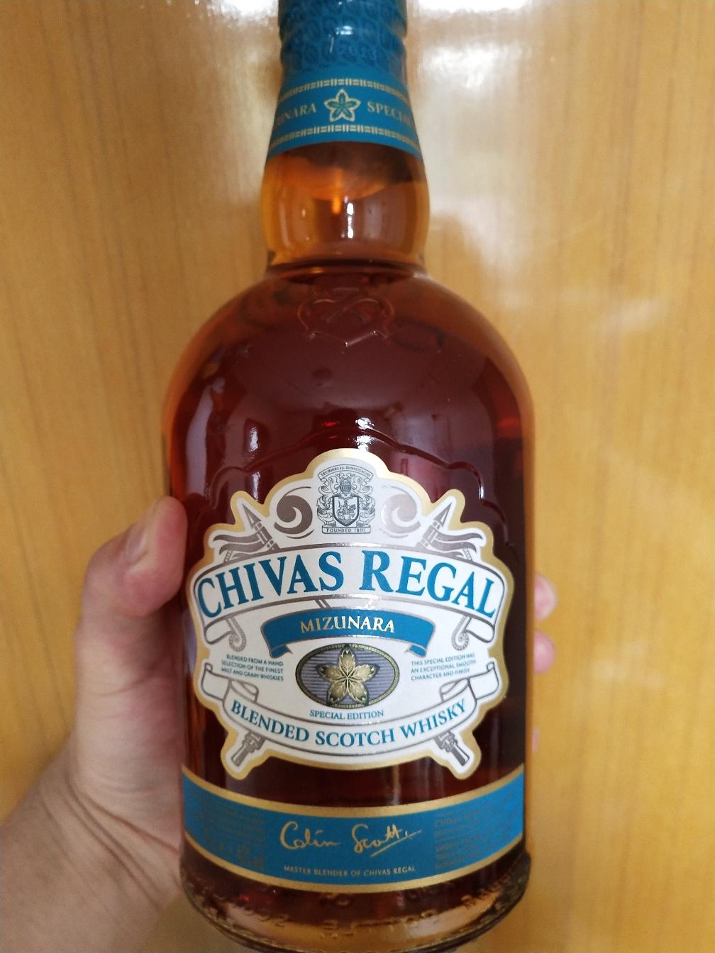 听说芝华士也出了水楢桶，不贵 替大家尝尝味道