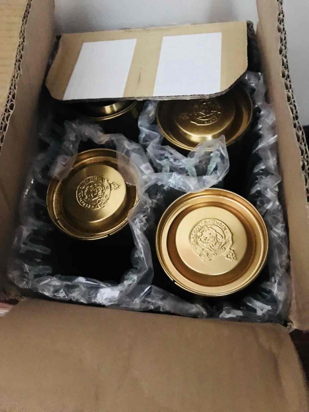 整理一下，帖下中文标签🏷️放不下了……卧室地板上都摆了几箱……听说克莱嘉赫23停产了，就把剩下的三十几支包圆了！