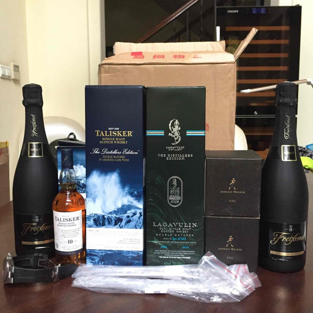 我也可以拆快递了<img src='https://sdata.whiskyworm.com/xcxpics/emoji_14.png' class='emoji' />