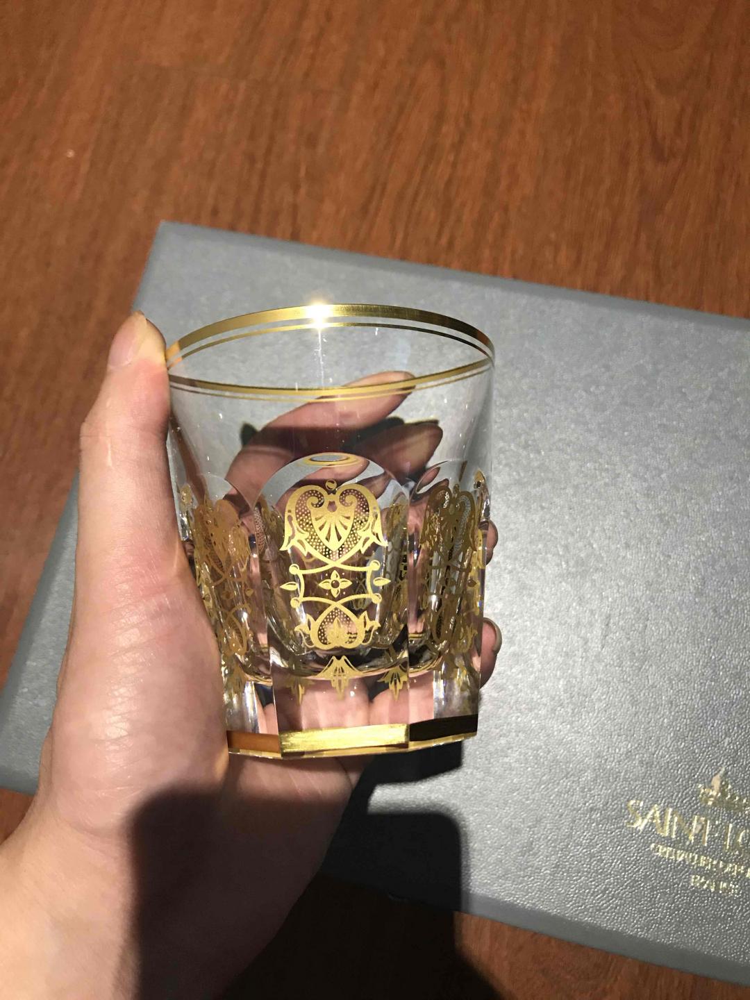 我是来秀杯子的！