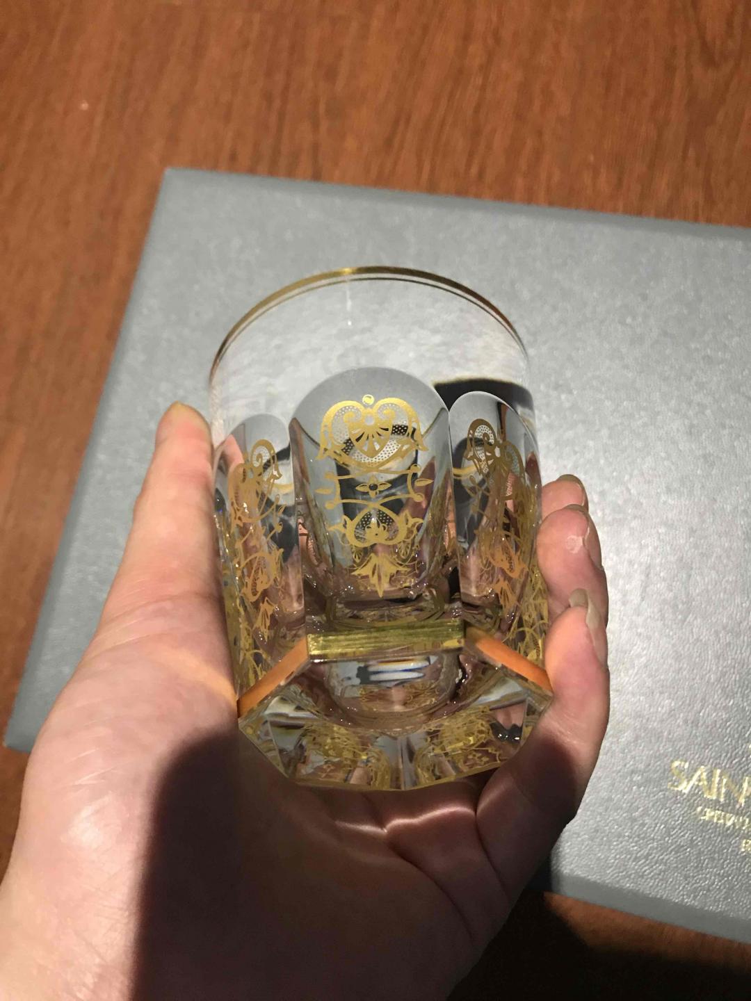 我是来秀杯子的！