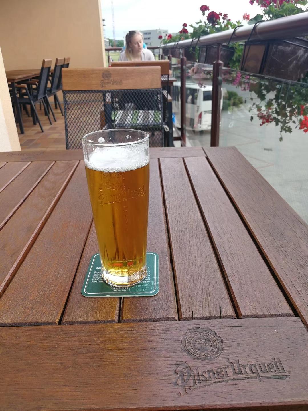 唉╯﹏╰喝了一路，可关键的总是拍不到💤