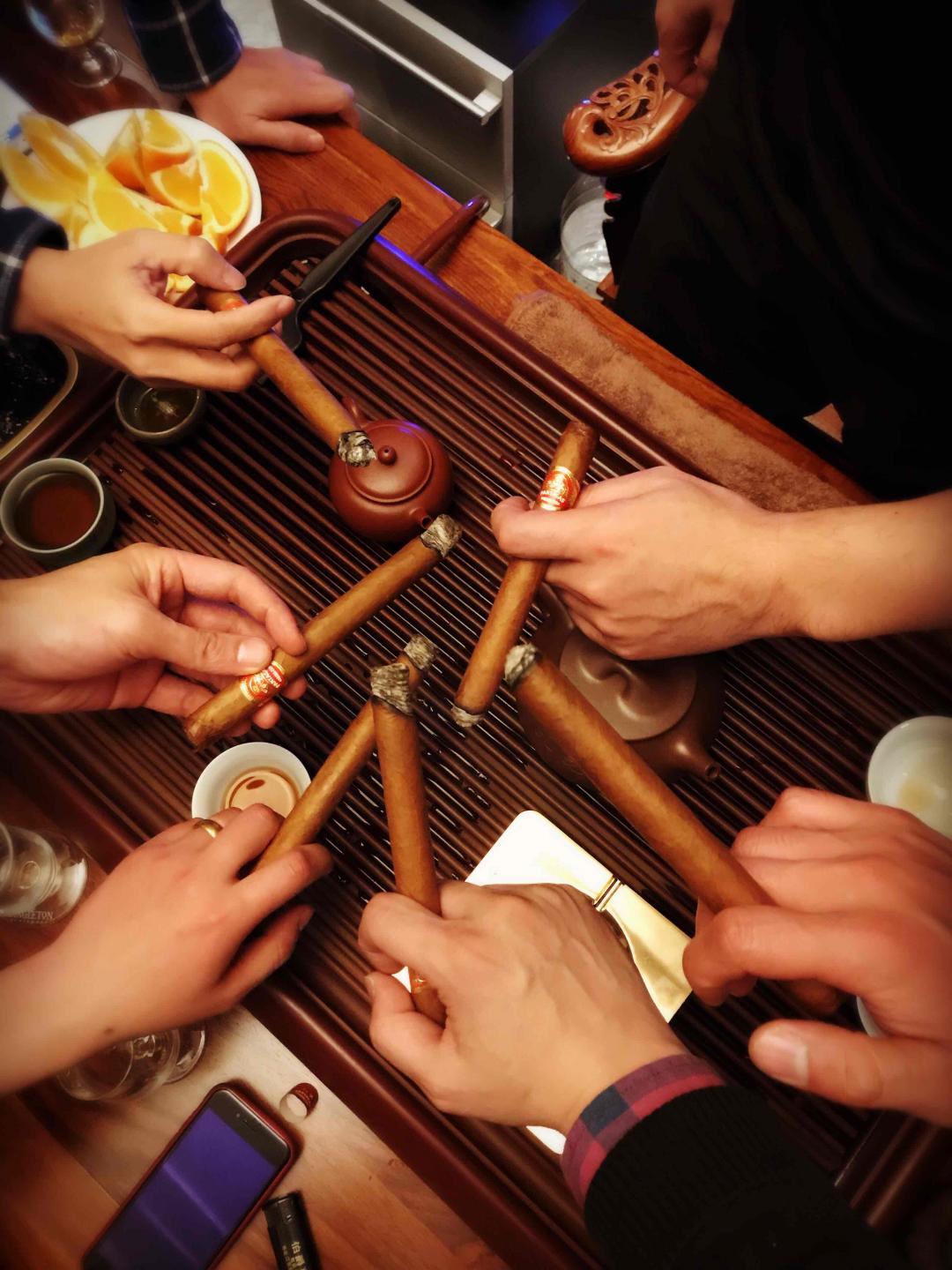 周末～喫茶，喝酒！！！