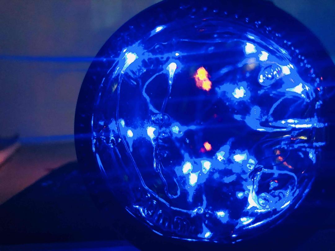 嘻嘻 给自己的夜晚多一个调调