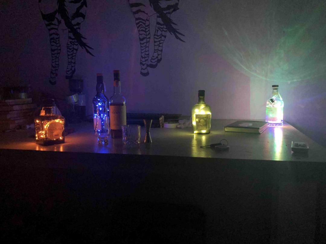 夜深 忙完、在自己的窝给自己来点小调调