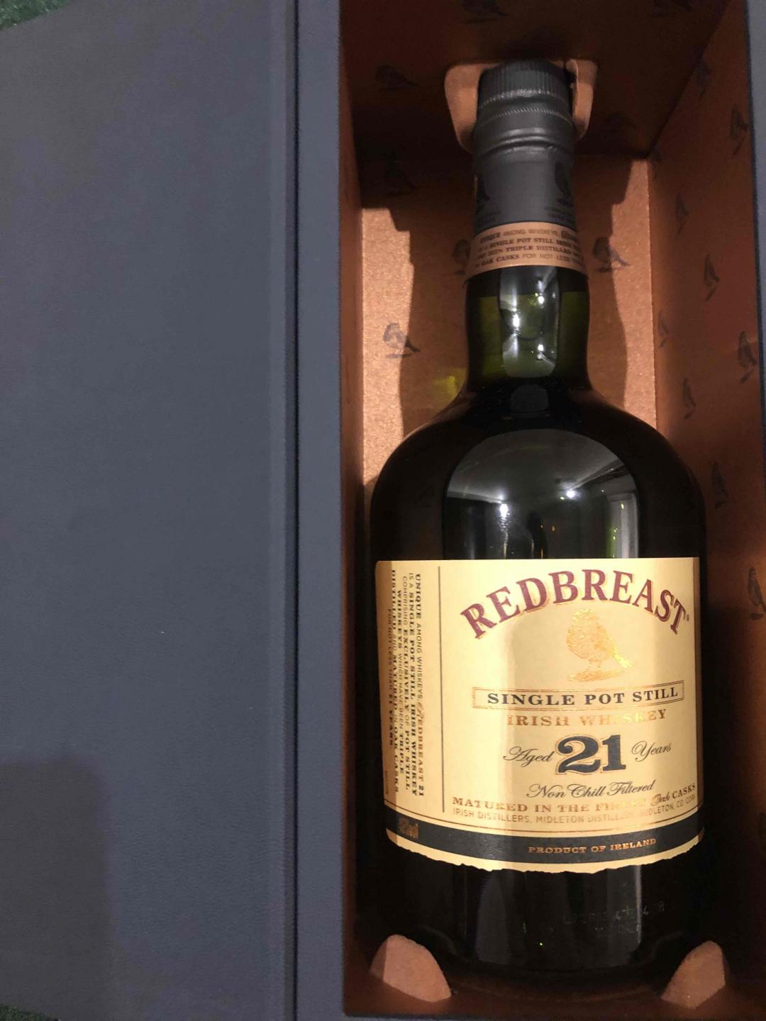 最近入了几瓶酒