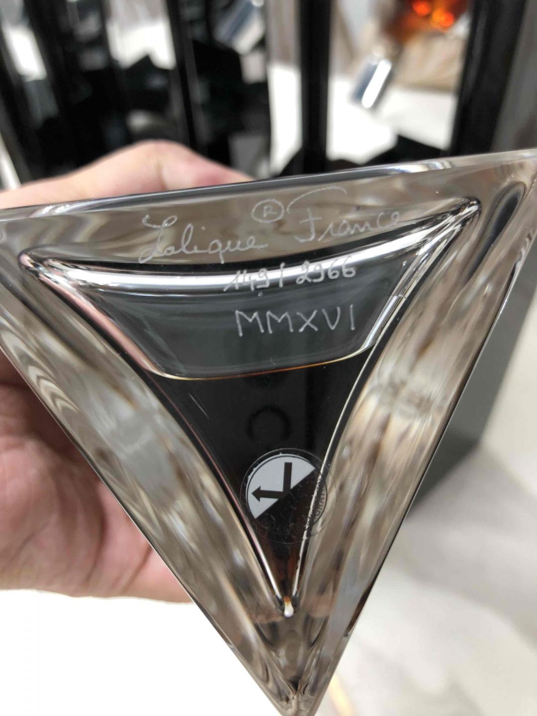 麦卡伦璀璨M开箱图