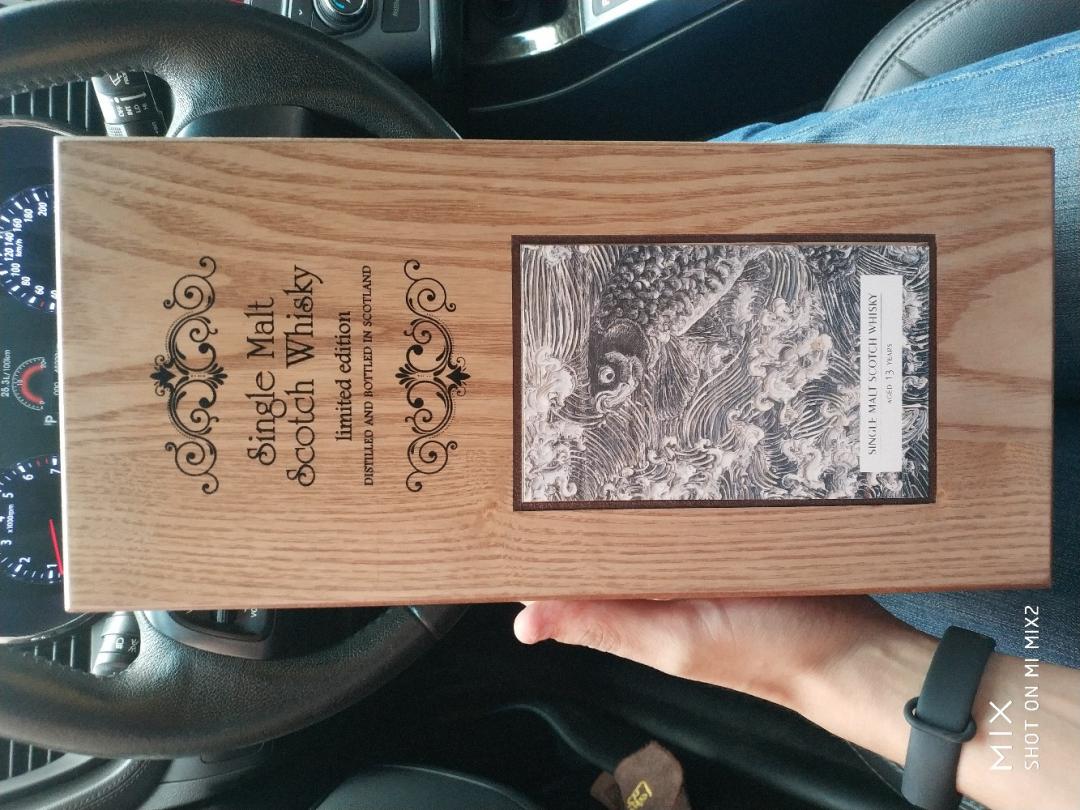 老哥的达尔摩和我的金鳞~盒子都很漂亮啊!金鳞第109号~号码…