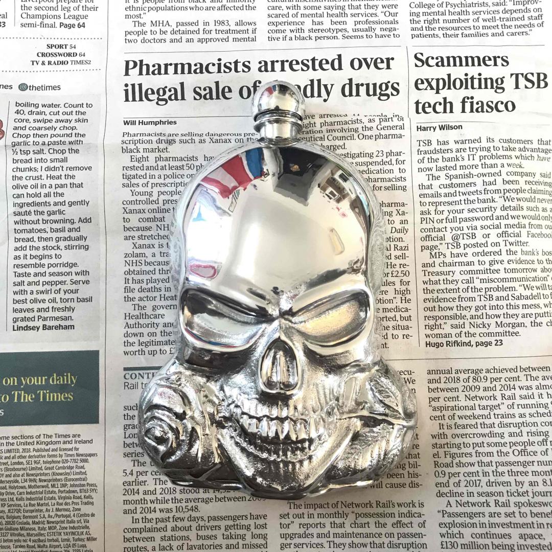 发张自拍<img src='https://sdata.whiskyworm.com/xcxpics/emoji_30.png' class='emoji' />