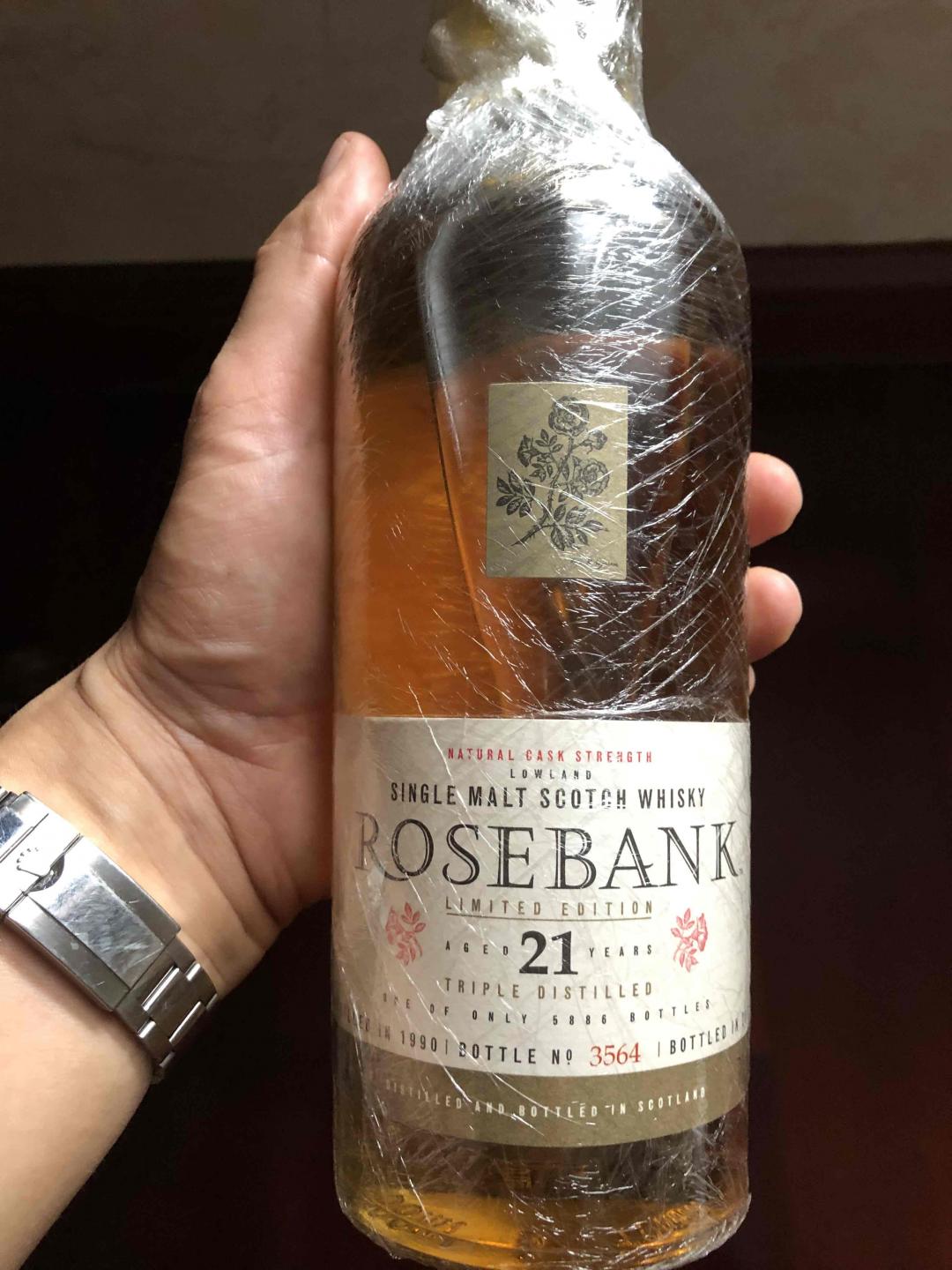 入了一瓶rosebank 21，要是国猪进下届世界杯决赛圈