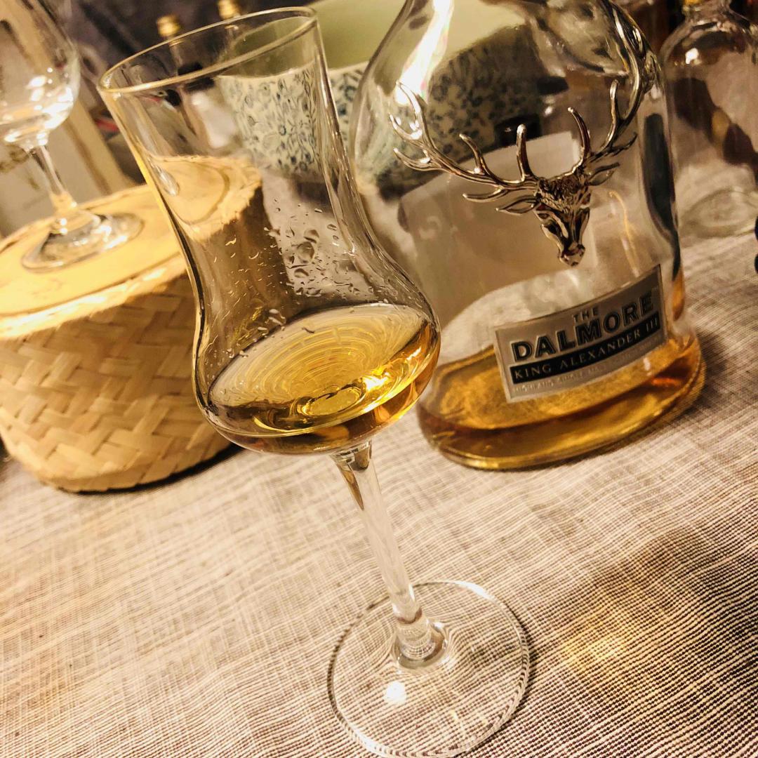 有些酒要多放放才好喝