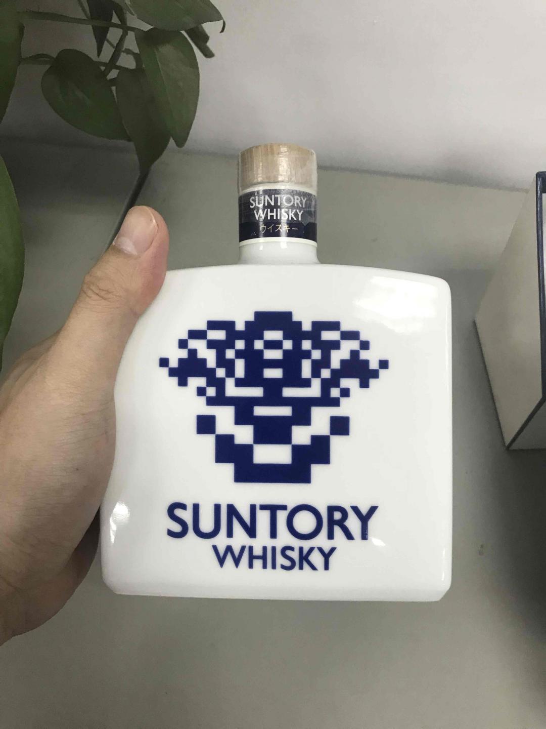 7月入手的新欢<img src='https://sdata.whiskyworm.com/xcxpics/emoji_3.png' class='emoji' />