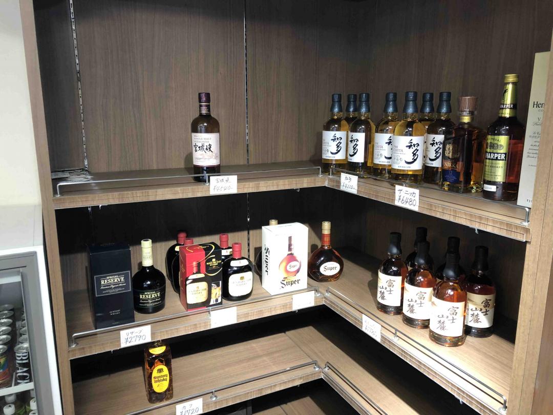 日本，一般的酒水店超市，是买不到好威士忌的。