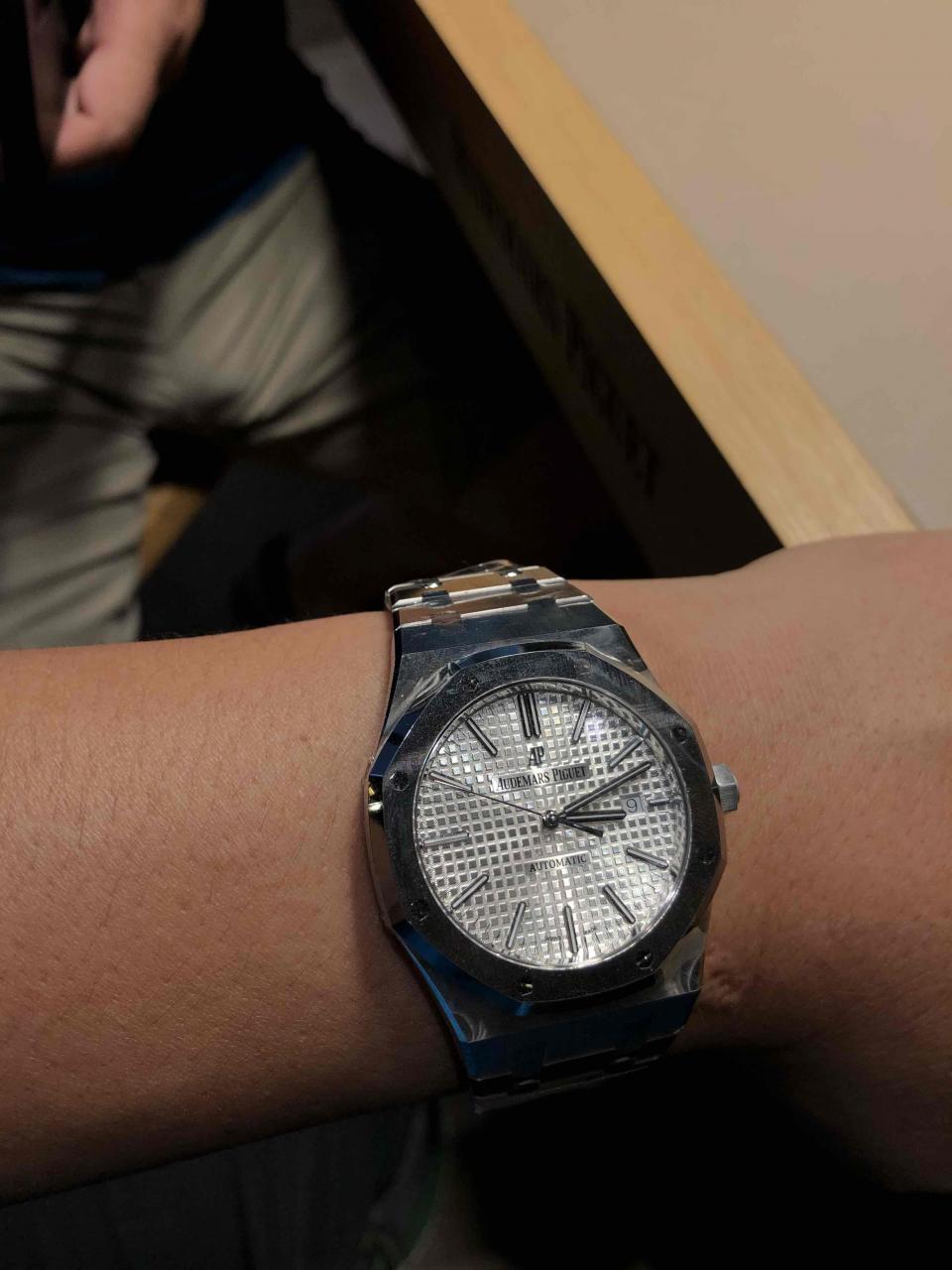 AP比国内便宜3万吧，这块11万就能搞定。