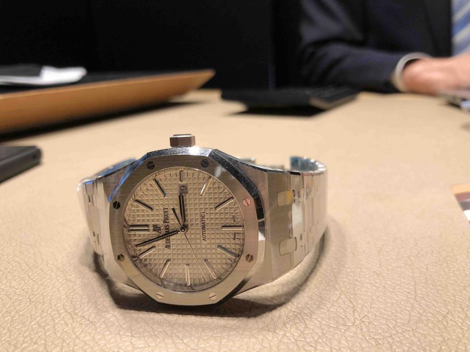 AP比国内便宜3万吧，这块11万就能搞定。