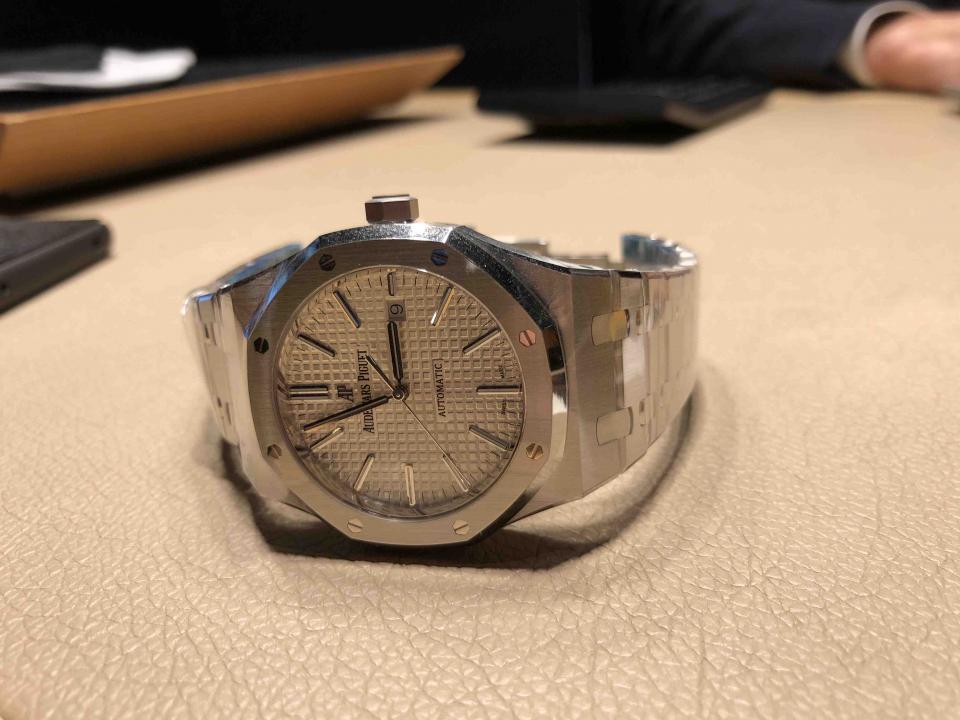 AP比国内便宜3万吧，这块11万就能搞定。