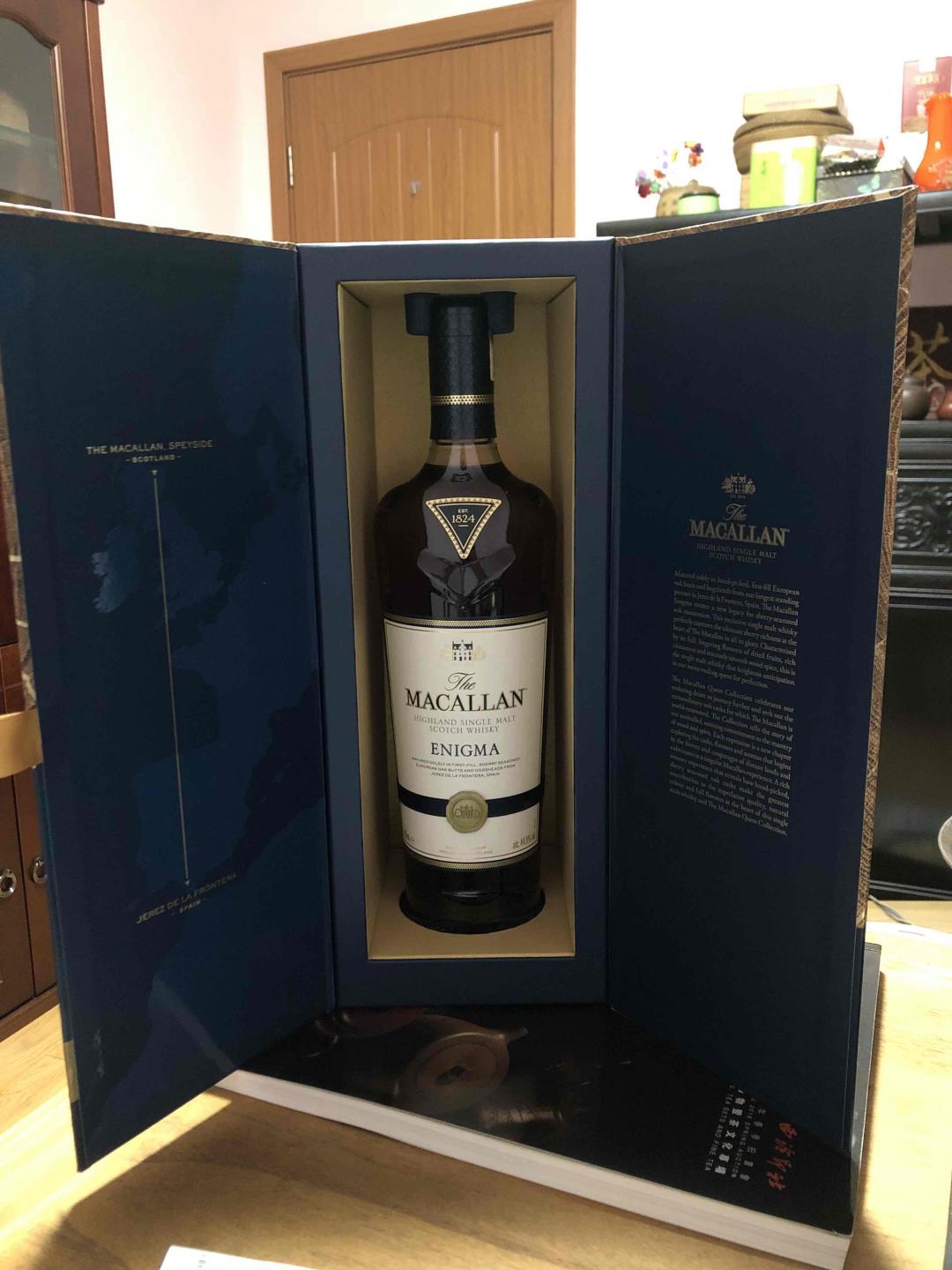 前些日子在韩国机场背回来的