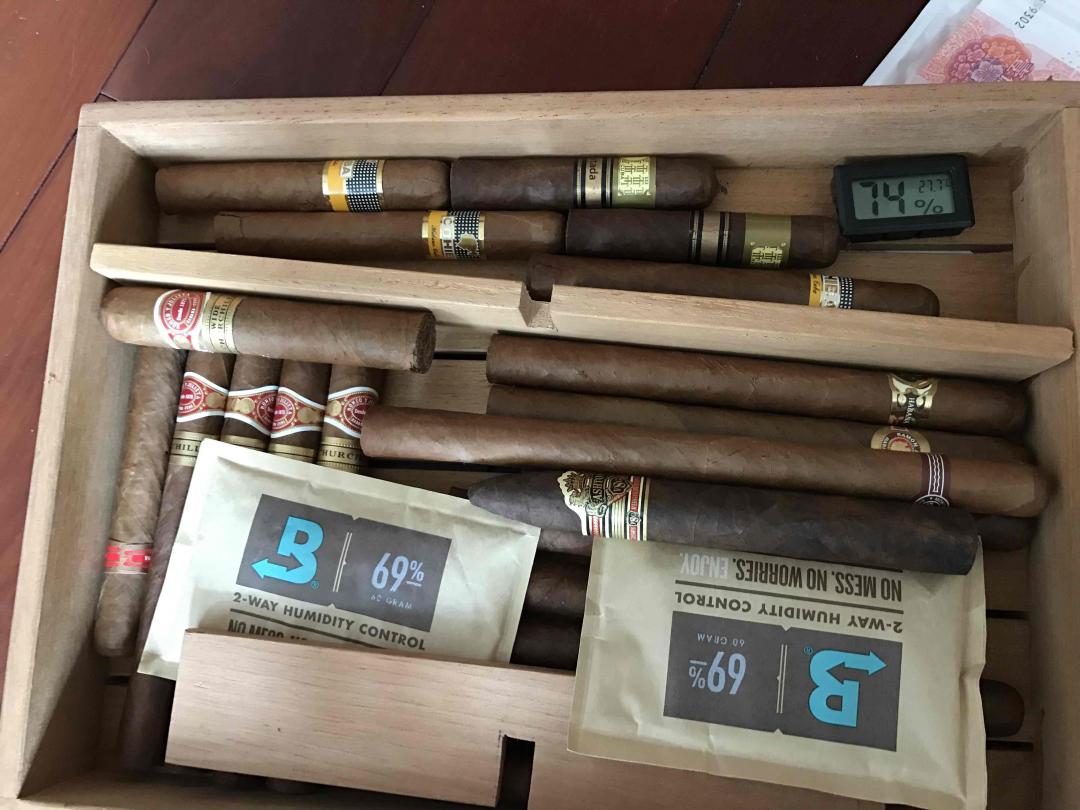 天气好，好几个月没抽居然没发霉