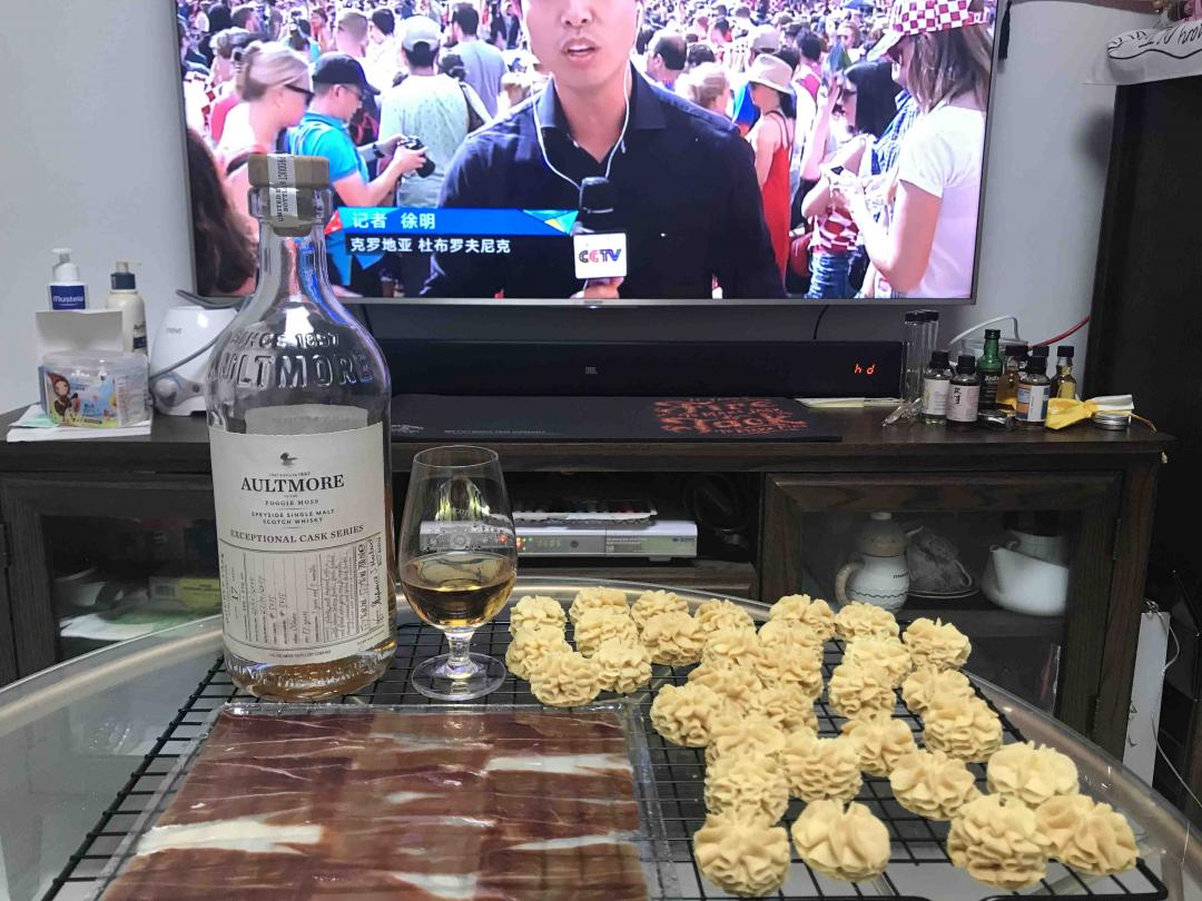 补几张昨晚的照片，恭喜法国队🇫🇷