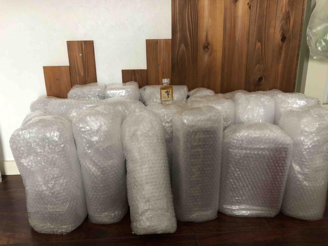 這麼多只有這一小小瓶是我自己的<img src='https://sdata.whiskyworm.com/xcxpics/emoji_22.png' class='emoji' />