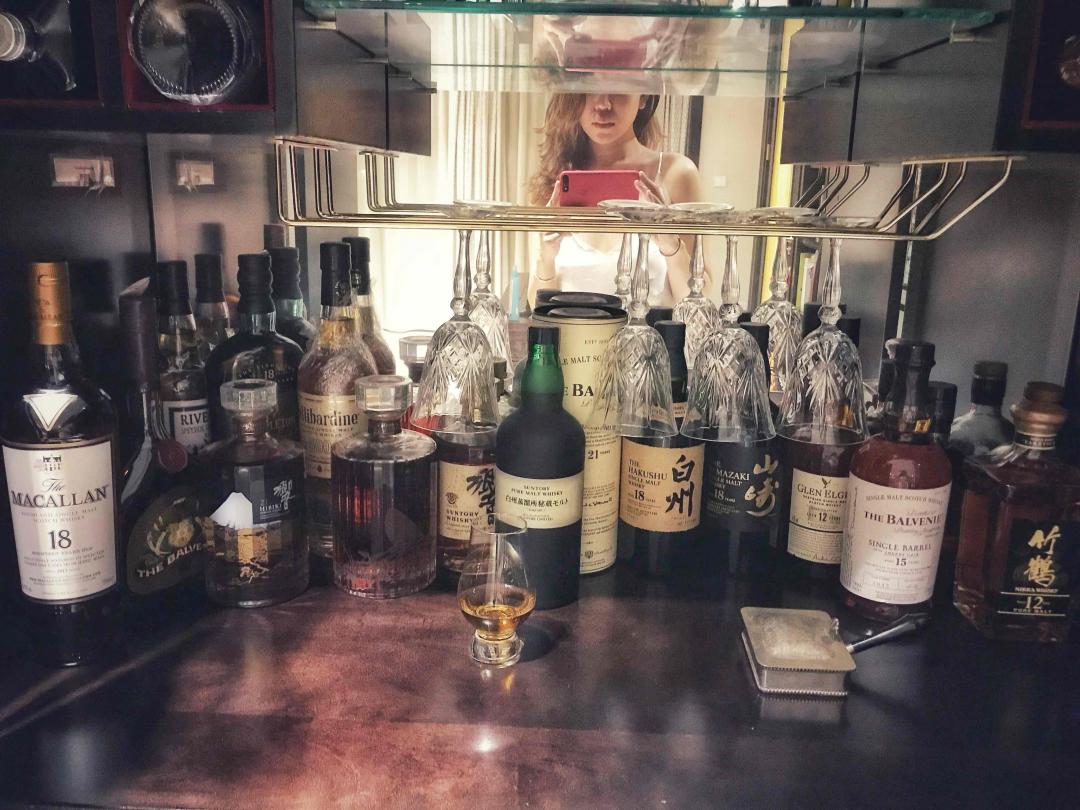 太多的情绪没适当的表情～<img src='https://sdata.whiskyworm.com/xcxpics/emoji_76.png' class='emoji' />