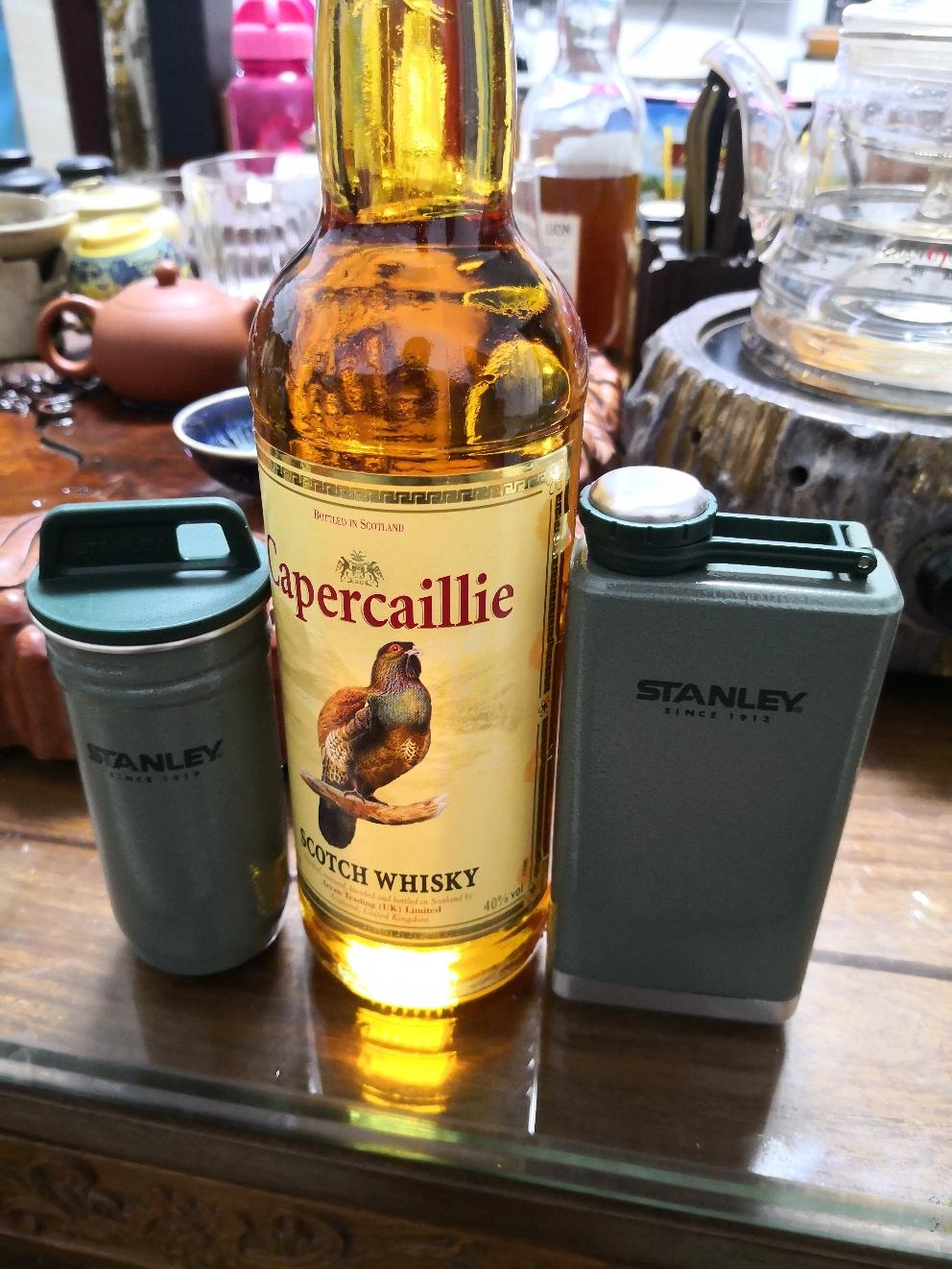 煮黑茶伴酒，一口酒，一杯茶