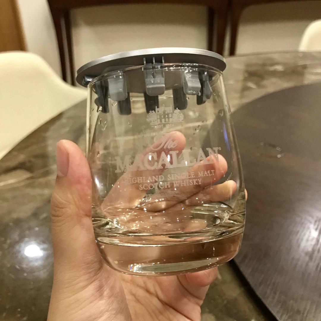 新型杯盖<img src='https://sdata.whiskyworm.com/xcxpics/emoji_5.png' class='emoji' />