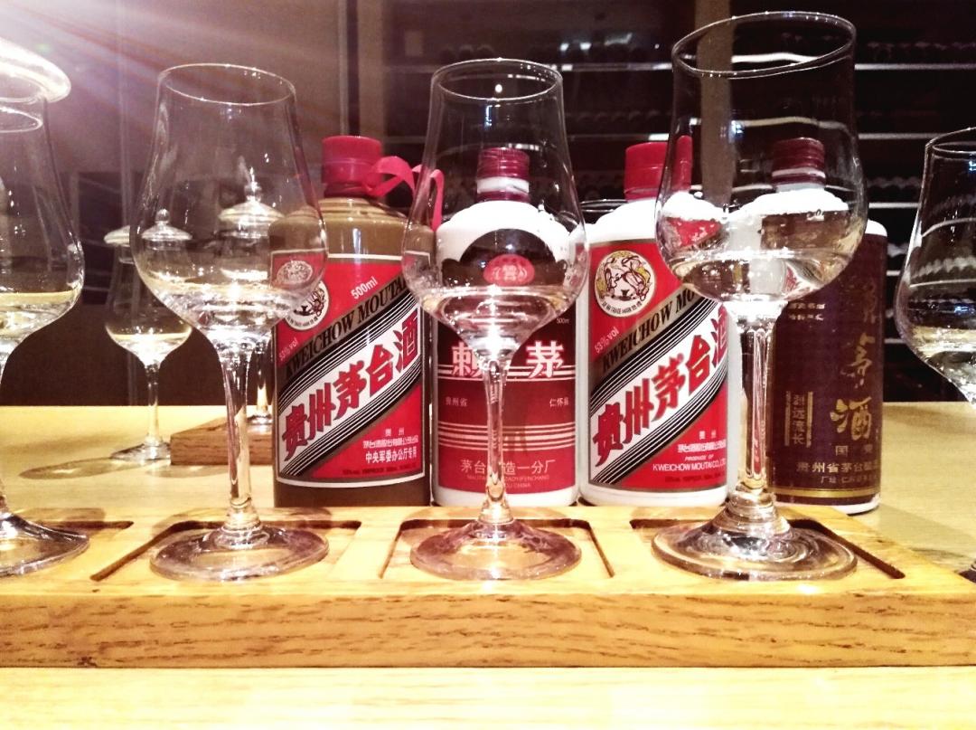 酒说| 水不试，不知深浅；