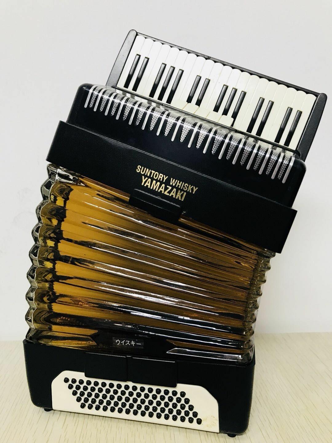 买了两个新玩具