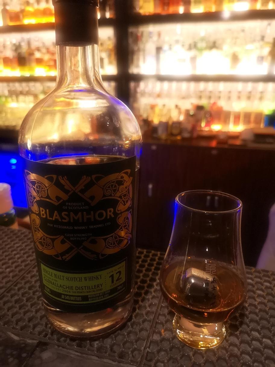 威仕摩12年雪莉单桶原酒，保有量算低的，比较少见，口感不止12年。