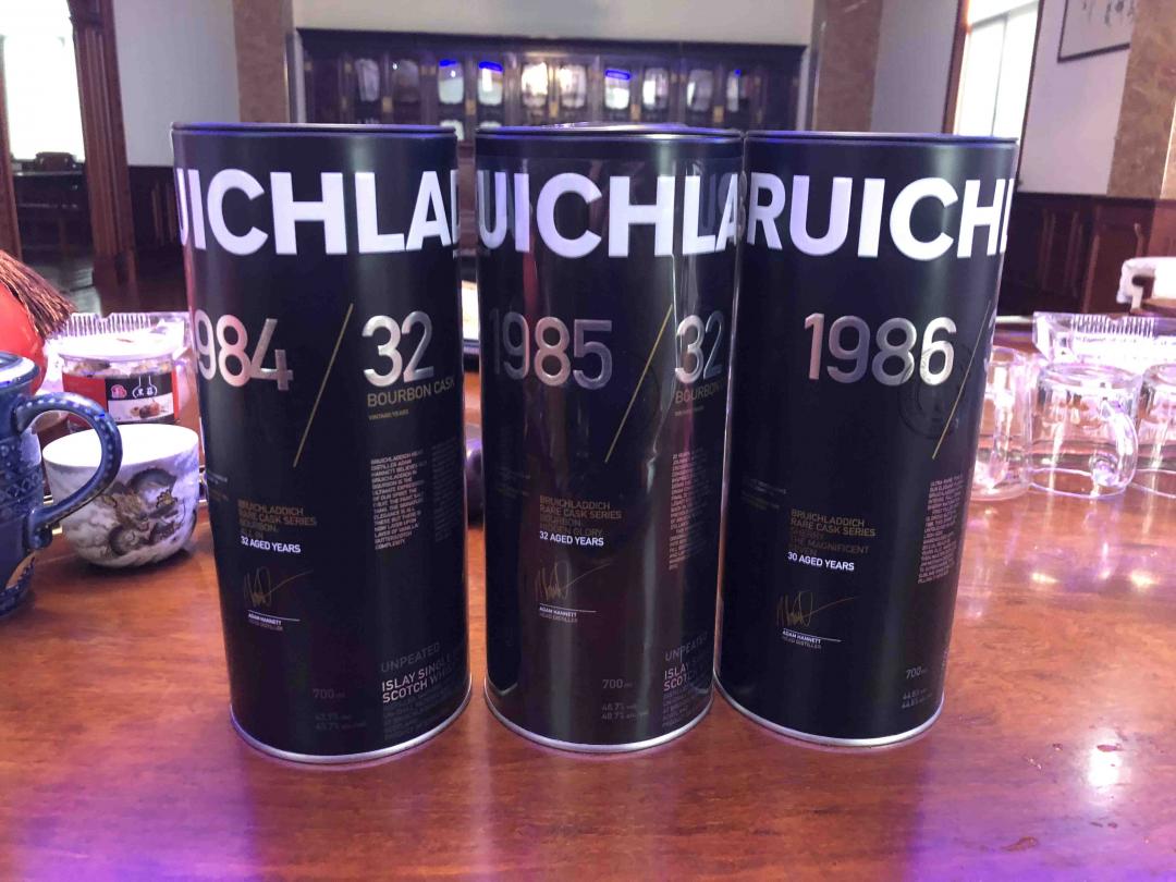 风云系列到手了，作为我阴历85生日，阳历86生日的人很是开心<img src='https://sdata.whiskyworm.com/xcxpics/emoji_5.png' class='emoji' />