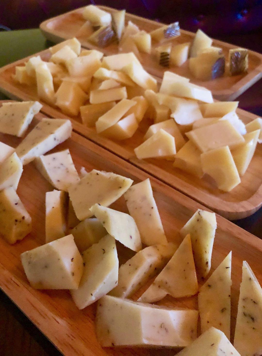 1⚫️2🧡3💛4💚