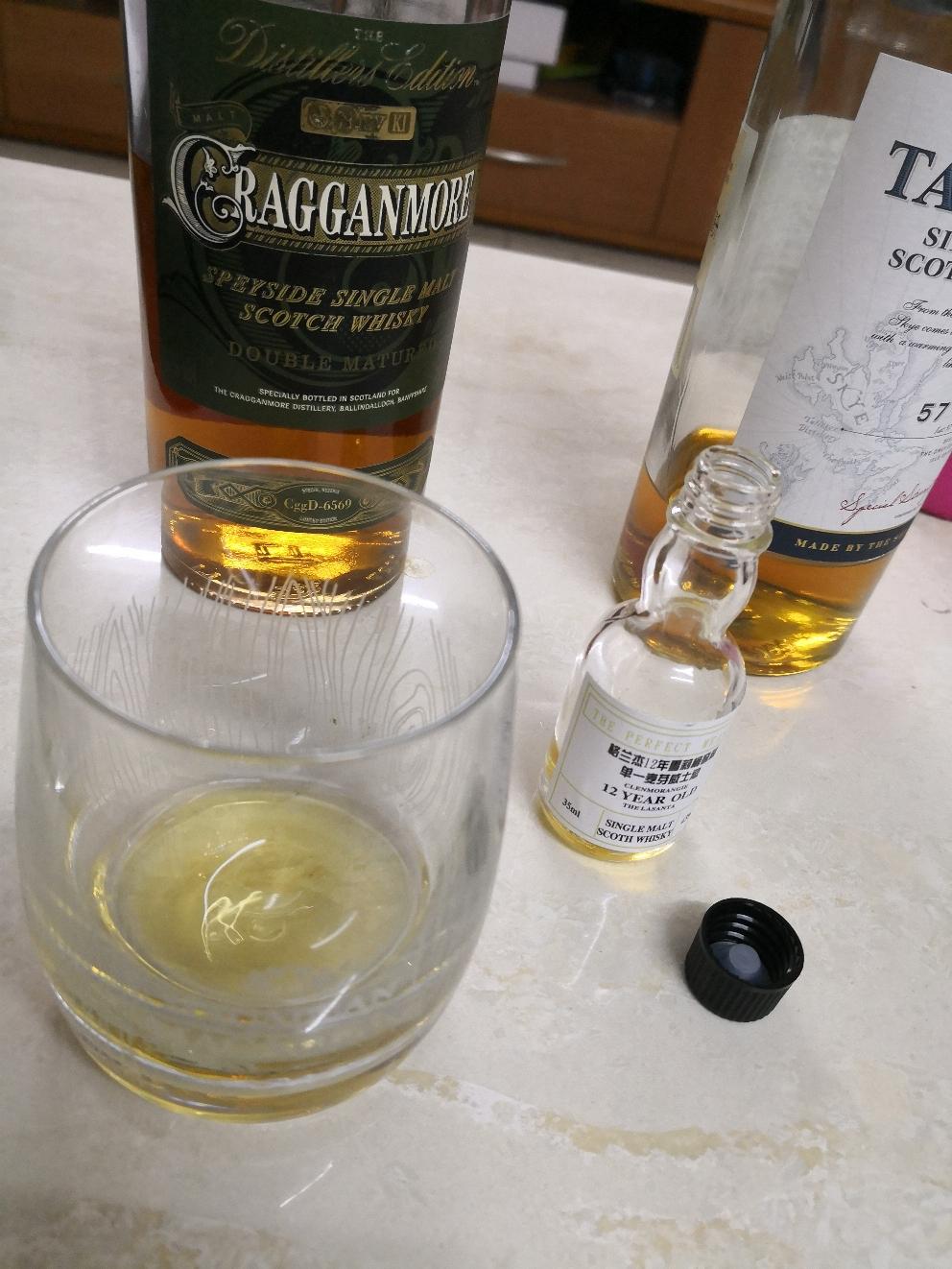 新地，感动日，好友小聚