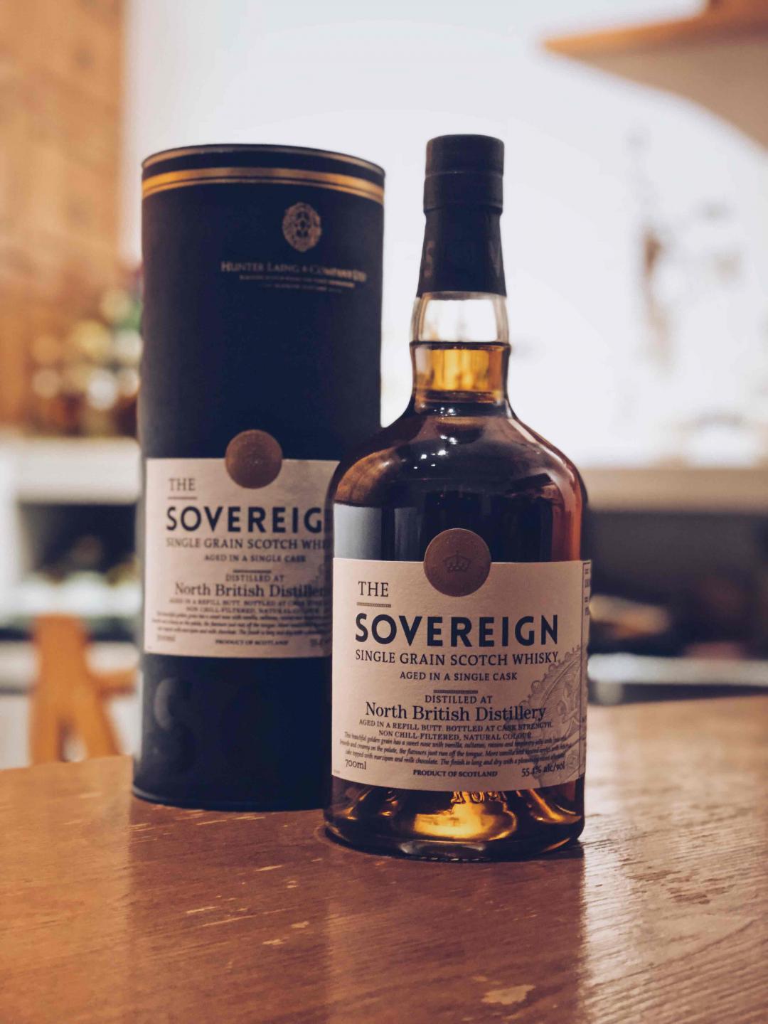 朋友从加拿大给我带回来的礼物 开心