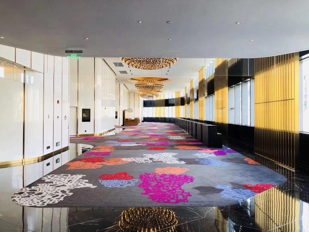 已经开始进场咯