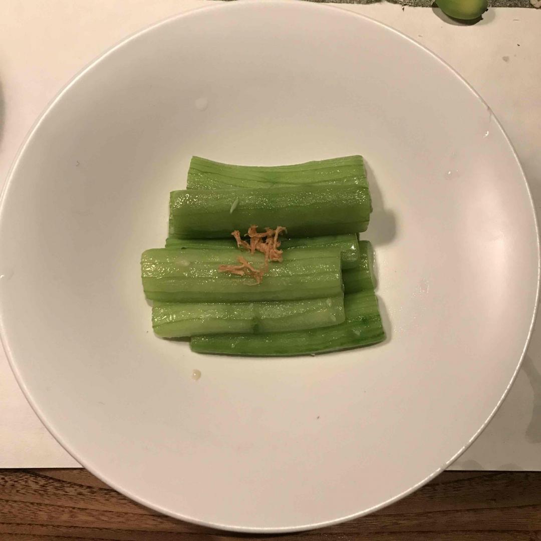 今天大家都去魔都Whisky L了哇，没去成的只能在苏州喝点小酒了～