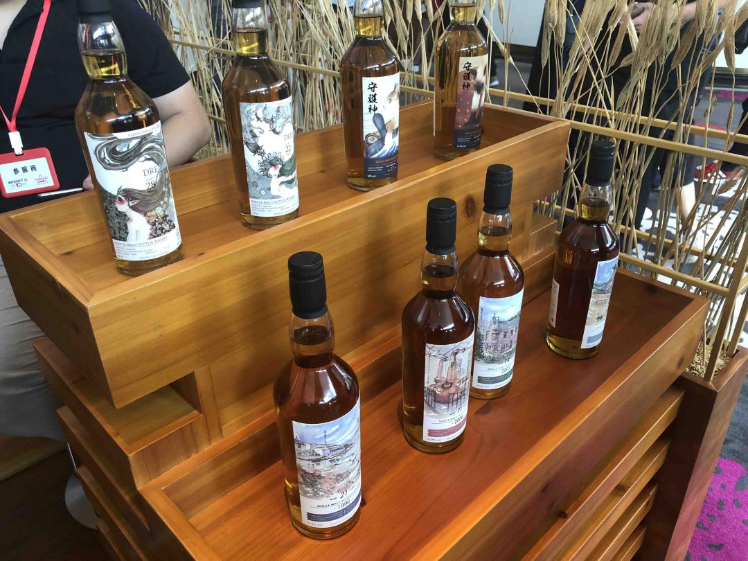 愉快的威士忌L十周年<img src='https://sdata.whiskyworm.com/xcxpics/emoji_1.png' class='emoji' />