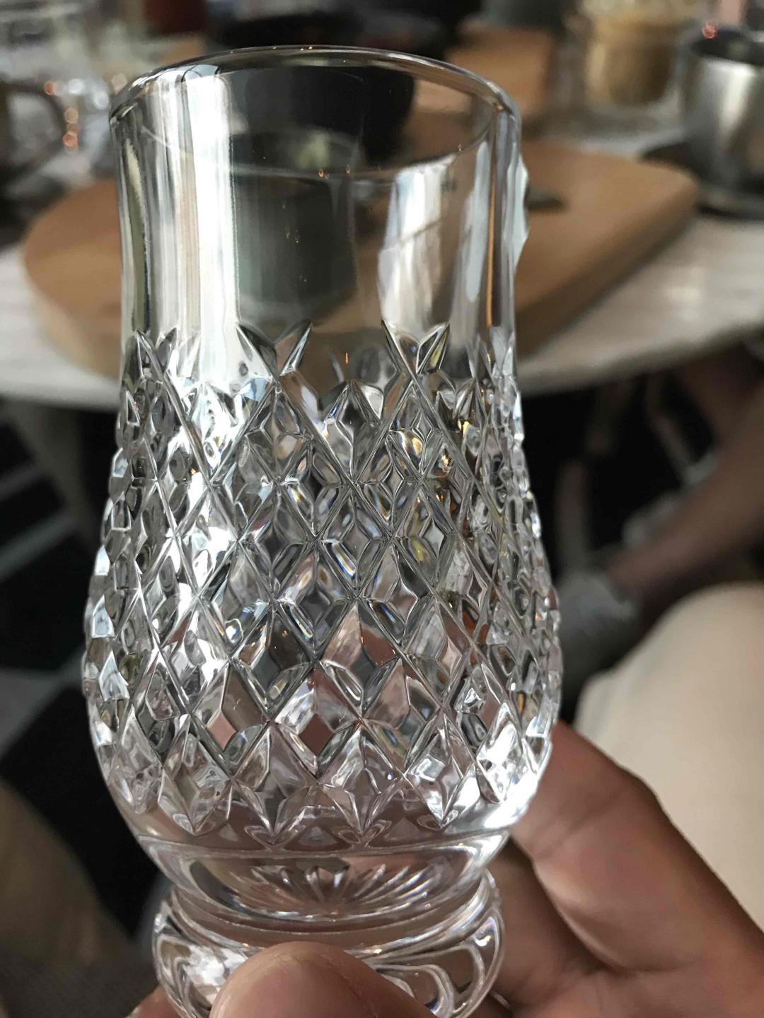 三人三杯，换着尝了尝