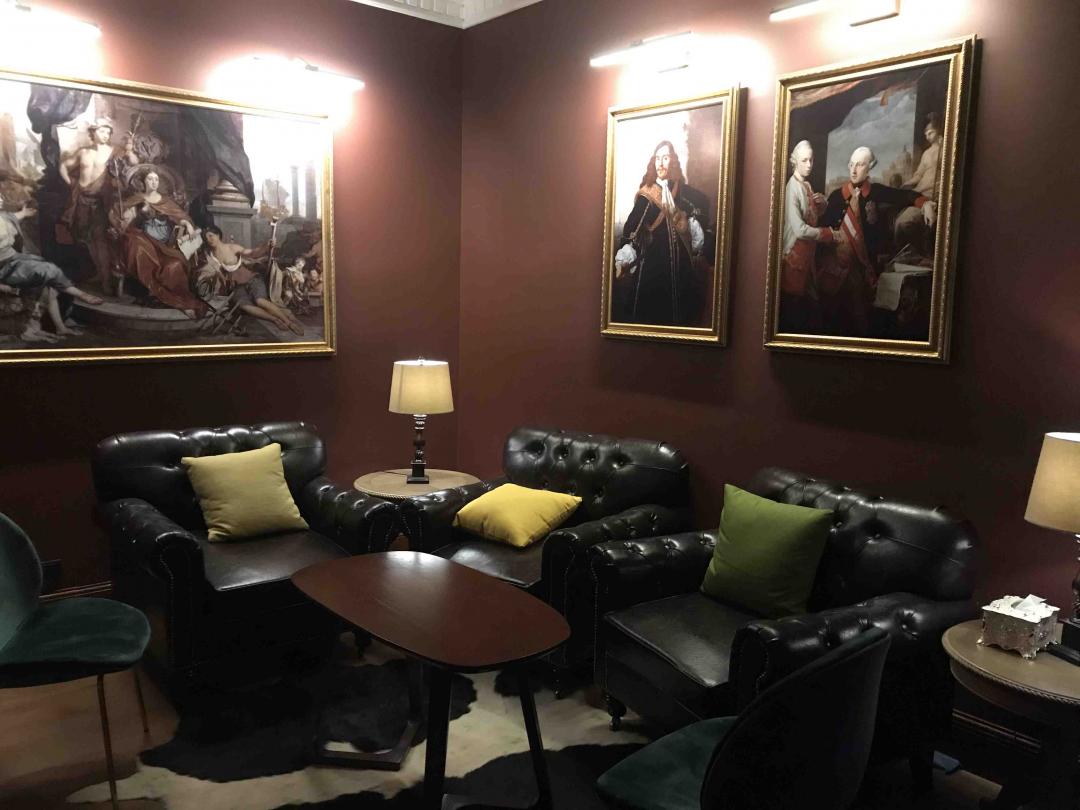 今天第一間～～～ #The Aritst Bar 上海 #Nick Wu 調酒好厲害